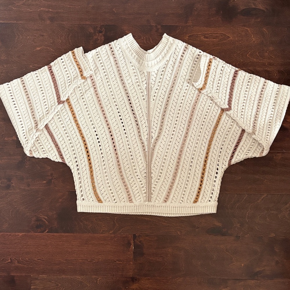 Grade & Gather beige batwing sweater size S